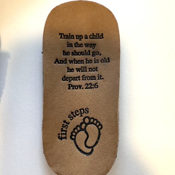 First Steps Baby Fringe Moccasin Shoe Set In Plaid Brown Size 6-12 Months - Picture 11 of 12